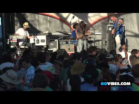 Dopapod Performs "We Are Not Alone" into POTUSA's "Peaches" at Gathering of the Vibes 2012