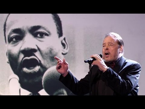 Jury ontroerd door ‘perfecte stem’ Bob Bullee - HOLLAND'S GOT TALENT