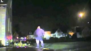 preview picture of video 'Lakewood, Ohio Police Chase - 4/2/2012'