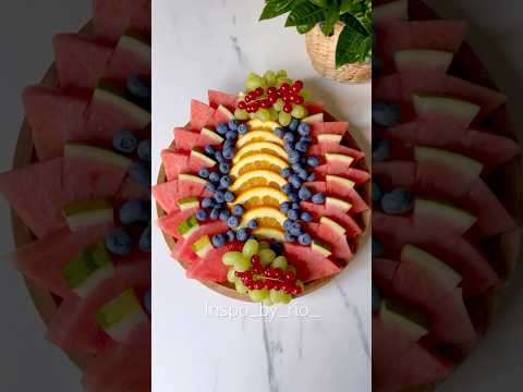 Easy fruit platter ideas 🍉 Leave a ❤️ if this inspires you ✨#fruitart #summerfruit #fruitplatters
