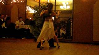 Orlando Farias & Mariana Fresno .  @ "Milonga Rosa"