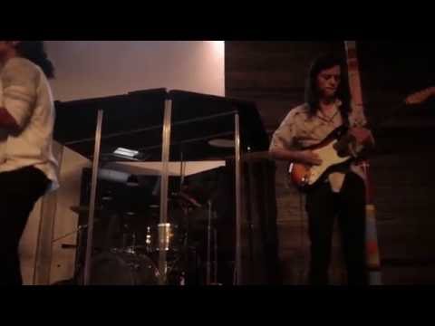 WORSHIP HIGHLIGHT - "it's finished." (spontaneous) + "God's not Dead"