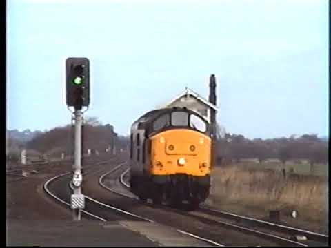 37251 and 37137 at Church Fenton