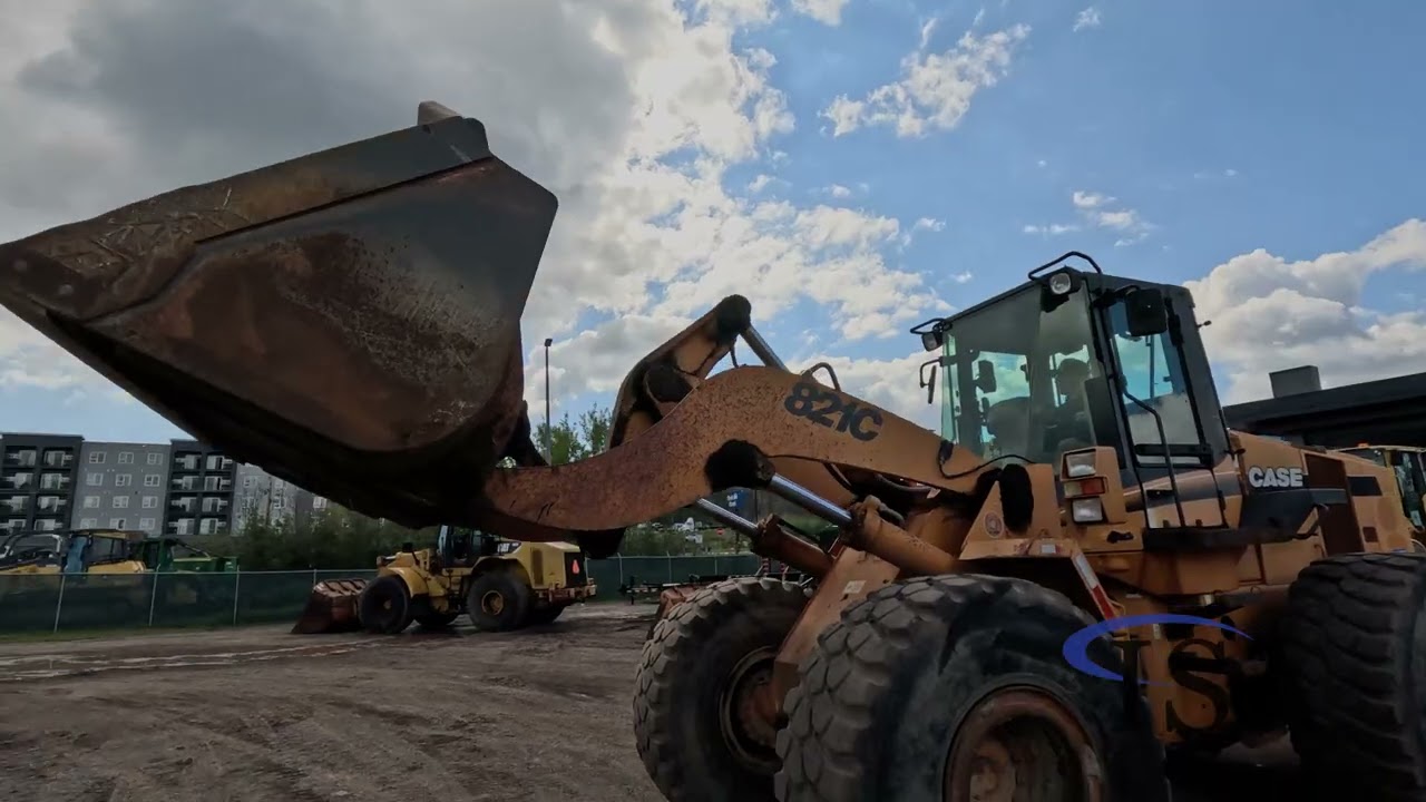 1773 - 2003 Case 821C Wheel Loader Will Be Sold At Auction!