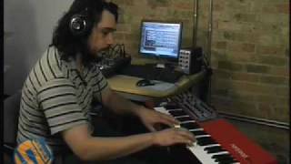 Video thumbnail for Gearwire Labs: discoDSP Discovery vs. Nord Lead2 by gearwire
