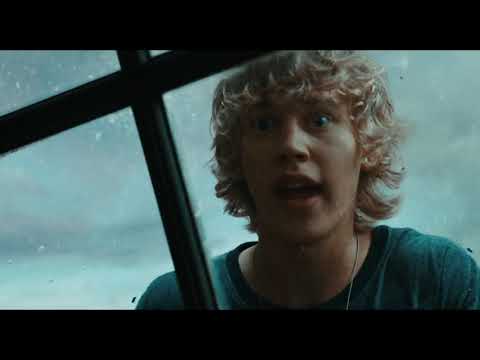 Aliens in the attic- The aliens attacked Tom and Jake