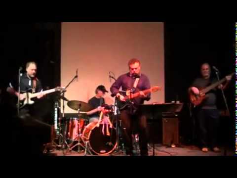 Tom Majcan  jammin at Michaels..mp4