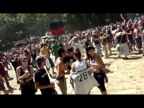 Kernel Panik - Sono Pirate Unit - Trackerz -Urban Kaos_ Meeting Rave Lasegno _ Italy [28.05.11]