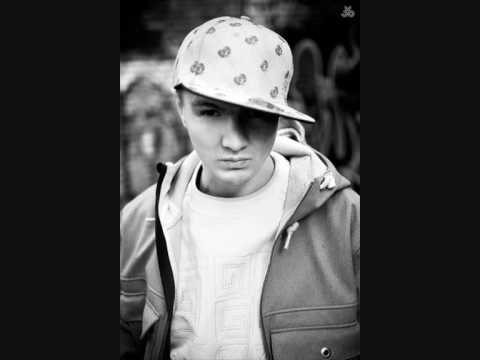 Кнара feat. MC Молодой - Война
