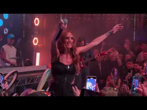 Ashlee Simpson performs Pieces Of Me at Evita (July 20, 2024)