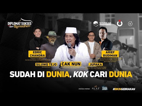 <p>Selama hidup ini manusia terus berusaha. Mbah Nun membantu kita untuk memperdalam lagi dan mengetahui apa tujuan hidup di dunia. Apakah mencari dunia atau akhirat?</p>
<p>Lalu kita akan diajak untuk merefleksikan diri bagaimana perjalanan manusia menuju akhirat. Menjalankan hidup sesuai dengan perintah-Nya</p>
<p>Jangan lupa untuk follow sosial media Diplomat Sukses agar tidak ketinggalan Sinau Bareng Cak Nun selanjutnya. </p>
<p>Jangan lupa untuk follow sosial media Diplomat Sukses agar tidak ketinggalan Sinau Bareng Mbah Nun selanjutnya. </p>
<p> campsite.bio/diplomatsukses </p>
<p>Inspirasi Diplomat Sukses Part 1: youtu.be/CiVcSaN4FZ8<br />
Inspirasi Diplomat Sukses Part 2: youtu.be/e1evzpMbe51<br />
Sinau Bareng Mbah Nun di Pamekasan Part 1: youtu.be/-7WBh-L6a6s<br />
Sinau Bareng Mbah Nun di Pamekasan Part 2: youtu.be/6CdxAdczsiw<br />
Sinau Bareng Mbah Nun di Pamekasan Part 3: youtu.be/sDZcYwWjozo<br />
Sinau Bareng Mbah Nun dan Mbah Tejo di Boyolali Part 1: youtu.be/x43049aaNVw<br />
Sinau Bareng Mbah Nun dan Mbah Tejo di Boyolali Part 2: youtu.be/5i0a1H3QCsY<br />
Sinau Bareng Mbah Nun dan Mbah Tejo di Boyolali Part 3: youtu.be/9Qyp4qVBXzg<br />
Sinau Bareng Mbah Nun di Ungaran Part 1: youtu.be/ZxAAx964nx8<br />
Sinau Bareng Mbah Nun di Ungaran Part 2: youtu.be/kpEFK9jZenE</p>
<p>#BIKINGEBRAKAN #InspirasiRamadhan</p>
<p>Selama hidup ini manusia terus berusaha. Mbah Nun membantu kita untuk memperdalam lagi dan mengetahui apa tujuan hidup di dunia. Apakah mencari dunia atau akhirat?</p>
<p>Lalu kita akan diajak untuk merefleksikan diri bagaimana perjalanan manusia menuju akhirat. Menjalankan hidup sesuai dengan perintah-Nya</p>
<p>Jangan lupa untuk follow sosial media Diplomat Sukses agar tidak ketinggalan Sinau Bareng Cak Nun selanjutnya. </p>
<p>Jangan lupa untuk follow sosial media Diplomat Sukses agar tidak ketinggalan Sinau Bareng Mbah Nun selanjutnya. </p>
<p> campsite.bio/diplomatsukses </p>
<p>Inspirasi Diplomat Sukses Part 1: youtu.be/CiVcSaN4FZ8<br />
Inspirasi Diplomat Sukses Part 2: youtu.be/e1evzpMbe51<br />
Sinau Bareng Mbah Nun di Pamekasan Part 1: youtu.be/-7WBh-L6a6s<br />
Sinau Bareng Mbah Nun di Pamekasan Part 2: youtu.be/6CdxAdczsiw<br />
Sinau Bareng Mbah Nun di Pamekasan Part 3: youtu.be/sDZcYwWjozo<br />
Sinau Bareng Mbah Nun dan Mbah Tejo di Boyolali Part 1: youtu.be/x43049aaNVw<br />
Sinau Bareng Mbah Nun dan Mbah Tejo di Boyolali Part 2: youtu.be/5i0a1H3QCsY<br />
Sinau Bareng Mbah Nun dan Mbah Tejo di Boyolali Part 3: youtu.be/9Qyp4qVBXzg<br />
Sinau Bareng Mbah Nun di Ungaran Part 1: youtu.be/ZxAAx964nx8<br />
Sinau Bareng Mbah Nun di Ungaran Part 2: youtu.be/kpEFK9jZenE</p>
<p>#BIKINGEBRAKAN #InspirasiRamadhan</p>
