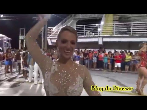 BATERIA DA PEGA NO SAMBA NO ENSAIO TÉCNICO 2016