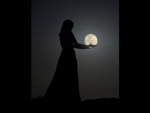 Antonín Dvořák - Rusalka - Song to the moon ( Anna Netrebko )