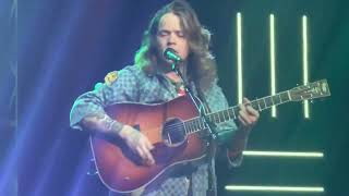 Billy Strings ‘’I’ve Lived a Lot in My Time’’ (FTP Jim Reeves) 2/24/23 Bridgestone Arena - Nashville