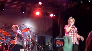 Big Country - Tracks of my tears Live in Berlin