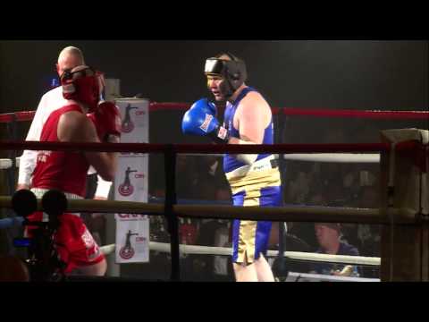 CRN FIGHT NIGHT 2014: Justin Garlick vs Ian Clark