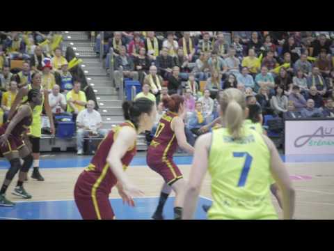 ZVVZ USK Praha - Nadezhda Orenburg