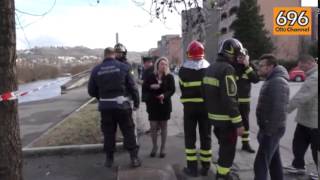 crolla-muro-sul-fiume-sabato-tragedia-sfiorata