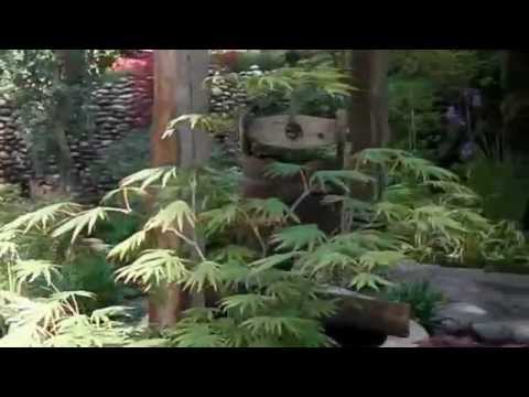 THE RHS CHELSEA FLOWER SHOW 2012 (DIAMOND JUBILEE YEAR)