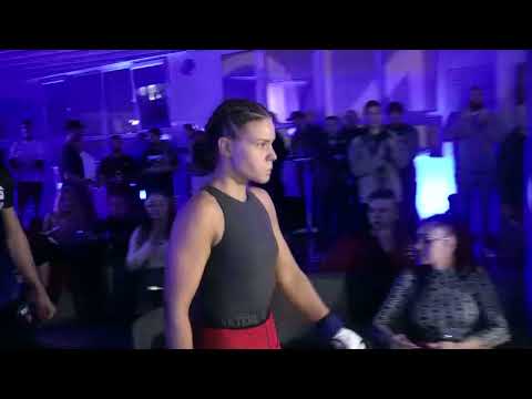 Sylvia Ambrušová vs Linda Veselá   MAMMAL League 32 Chaos Fight Night