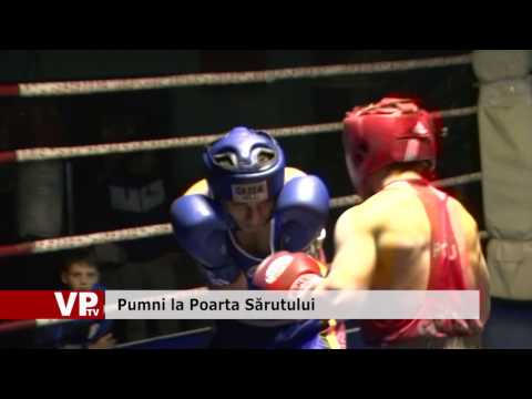 Pumni la Poarta Sărutului