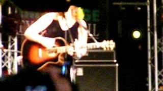 Cambridge Folk Festival   Happy Girl   Beth Neilson Chapman