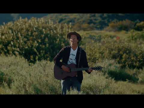 Amos Lee - Beautiful Day (Acoustic Video)
