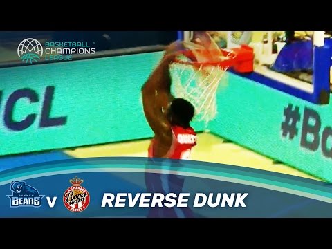 Monaco's Ouattara with the reverse dunk against Bakken Bears