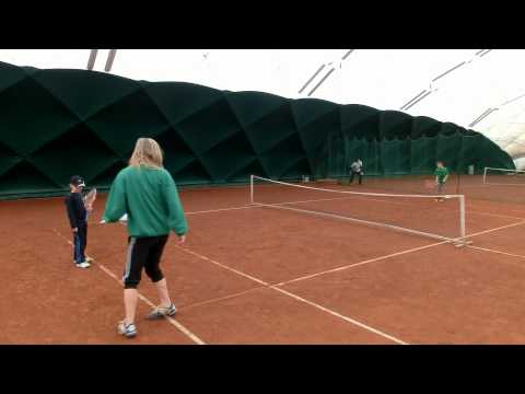 Kuba Maňásek-Honza Hrazdil Brno Minitenis 1.4.2012