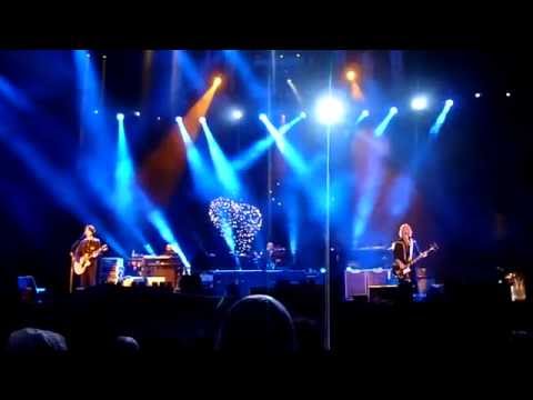 Paul McCartney - Let It Be (Brasilia 2014)