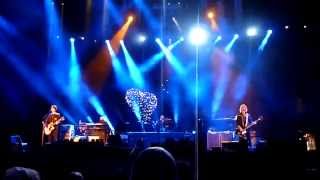 Paul McCartney - Let It Be (Brasilia 2014)