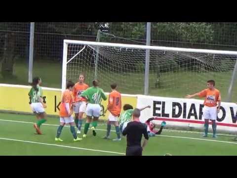 Gol Miren (Hernani 1-4 Oiartzun B) - www.ligasfutbolfemenino.com