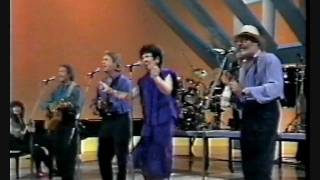 The Seekers (The 3 Seekers Girls) Keep A Dream In Your Pocket 1989-1994