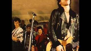 Johnny Thunders & The Heartbreakers - "Born To Lose"