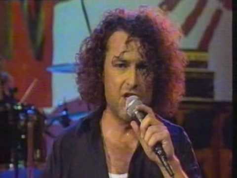 Ross Wilson Live MTV - Cool World.mp4