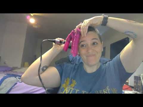 How I Curl My Super Short Undercut Hair