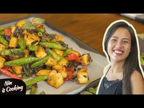 Thai Basil Tofu Stir Fry • Vegetarian Pad Krapow • Nin is Cooking