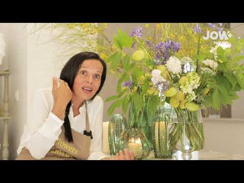 سعيدة متخصصة في فن الزهور وصاحبة مشروع FLOWERS BY SAIDA B   تحكي قصة العلاقة لي تربطها  بالورود