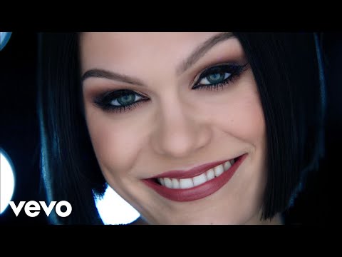 Jessie J - Flashlight (from Pitch Perfect 2)