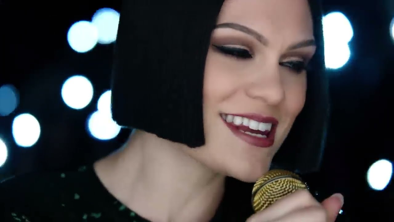 jessie j flashlight kyrics jessie j flashlight kyrics