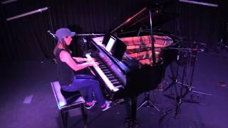 Holly Bowling - Unbroken Chain