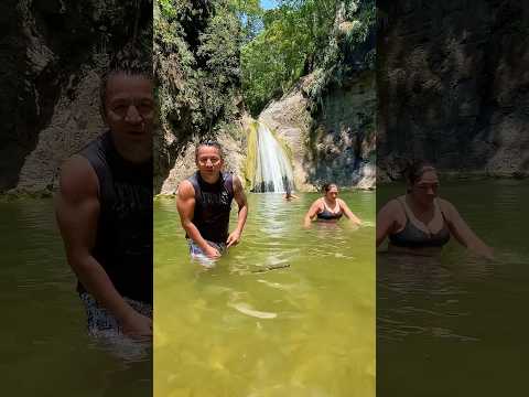 Hermosa cascada de #milindoecuador en Pedro Carbo cascada el Salto de la naranja #turismoecuador
