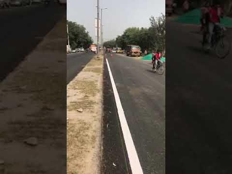 Thermoplastic Road Marking Machine