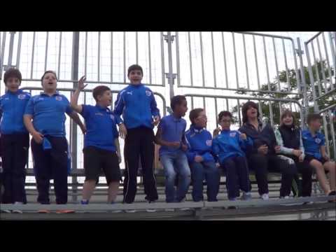 Victoria Ivest: il calcio.....unisce