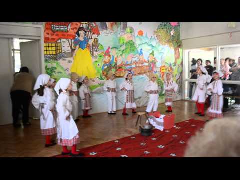 Den na detskata gradinka "Snezhana"-Topansko Pole