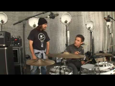 Le Donk & Scor-Zay-Zee - Deleted Scene - Drumming lesson with Matt Helders