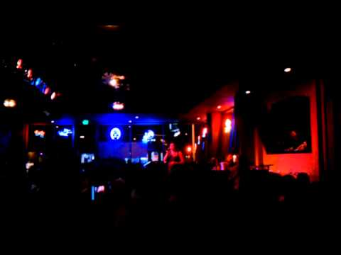 Amy Conner singin' for her supper!