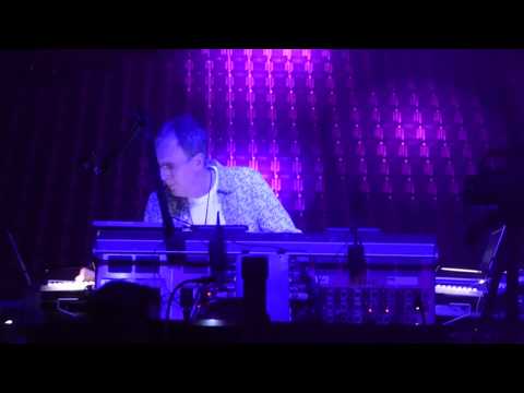 Rick Smith & The Misterons (Underworld) @ Wembley Arena (1) - 07.12.19