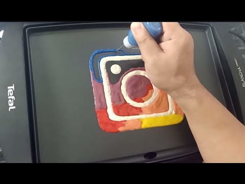 Making Pancake Art  Social Media APP -- the Colorful INSTAGRAM logo
