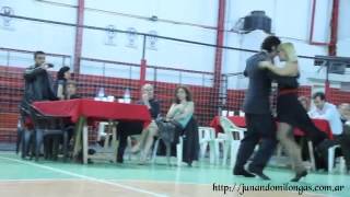 FEDERICO NAVEIRA Y SABRINA MASSO junto a LOS HEREDEROS DEL COMPAS